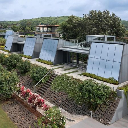 Beyond By Sula Hotell Nashik Exteriör bild
